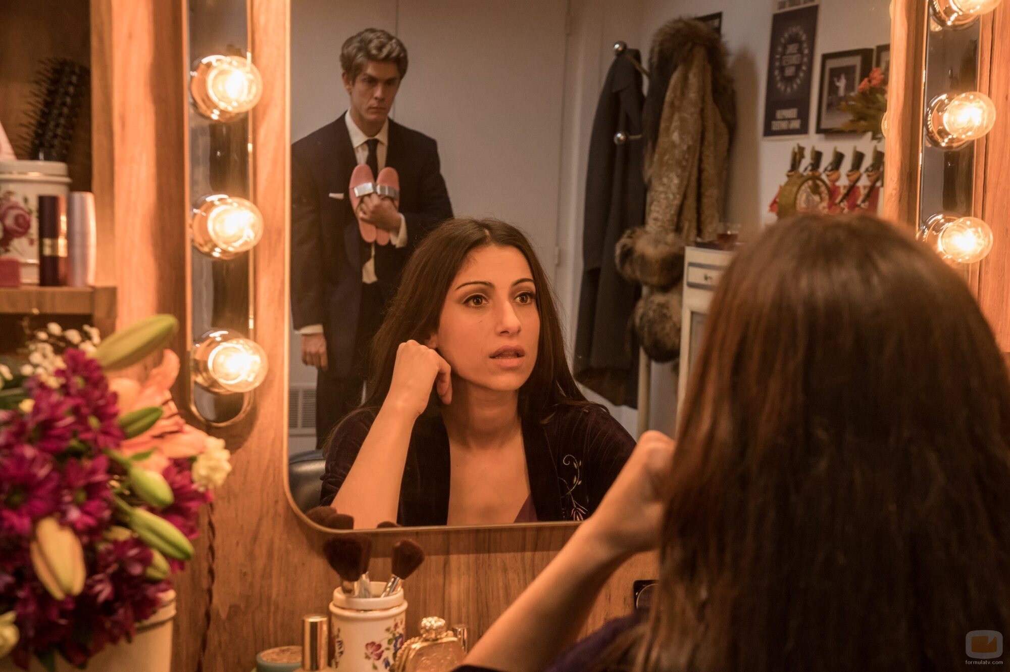 Patrick Criado y Carolina Yuste en la temporada 1 y el capítulo 03 de 'La canción'