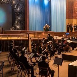 Escena de Capítulo 3 titulado 'La gala' de 'La canción'