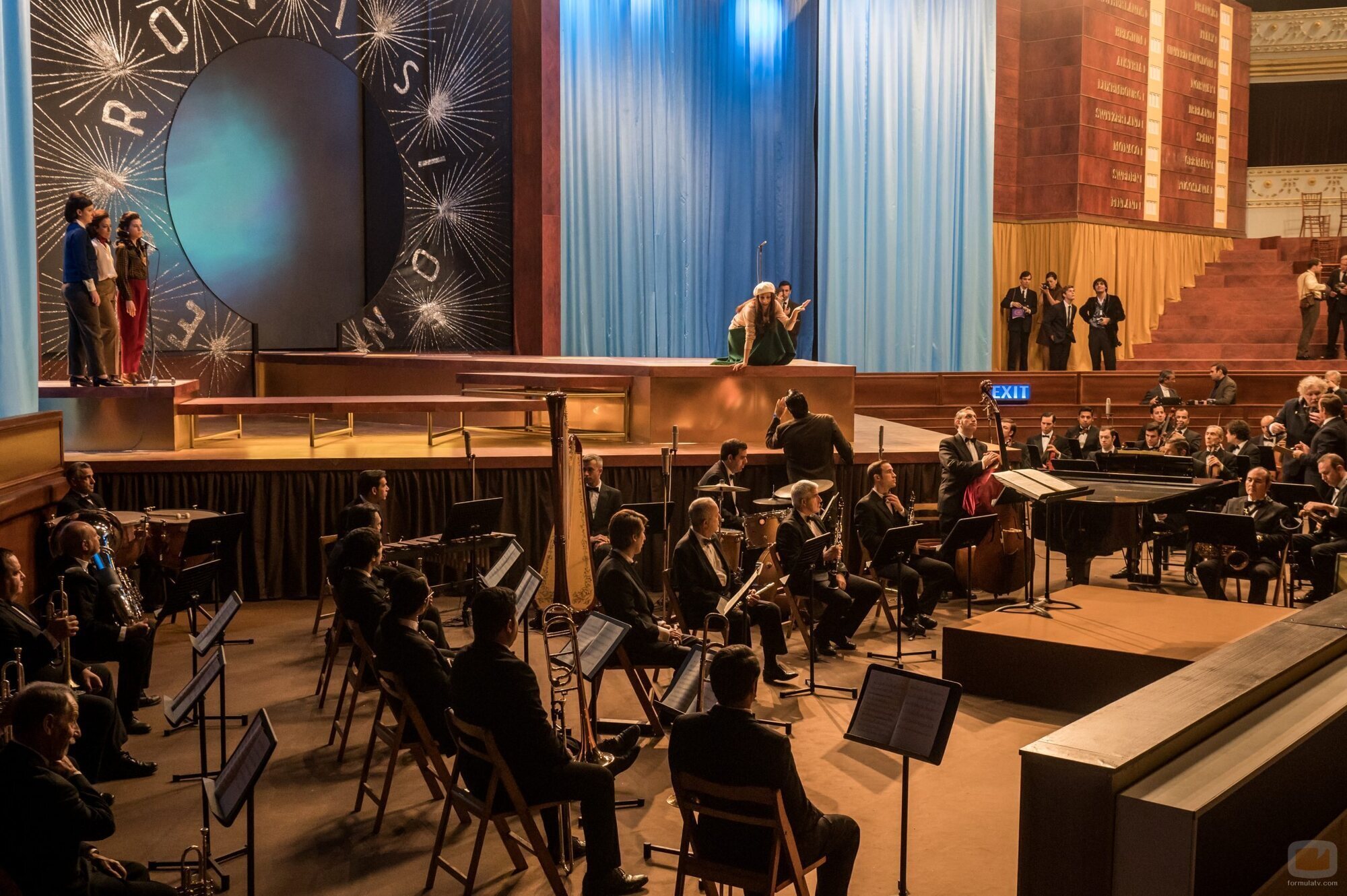 Escena de Capítulo 3 titulado 'La gala' de 'La canción'