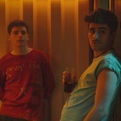 Martin Urrutia y Álvaro Jurado en 1x03 'La que pasó, pasó' de 'Mariliendre'