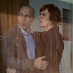 Fele Martínez y Aixa Villagrán en la temporada 1 y el capítulo 08 de 'Perdiendo el juicio'