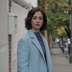 Elena Rivera en 1x08 titulado 'Capítulo 8' de 'Perdiendo el juicio'