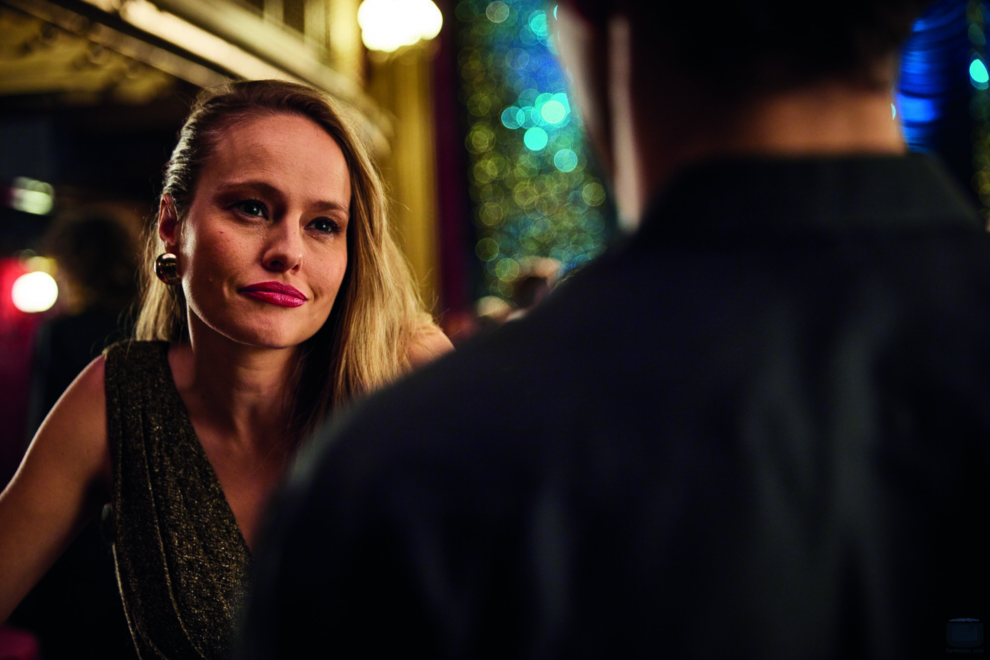 Esmeralda Moya en 1x01 'La reina de la noche' de 'Eva & Nicole'