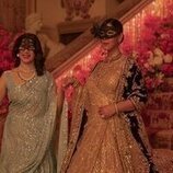 Sakshi Tanwar en 1x04 'Un baile inolvidable' de 'La realeza'