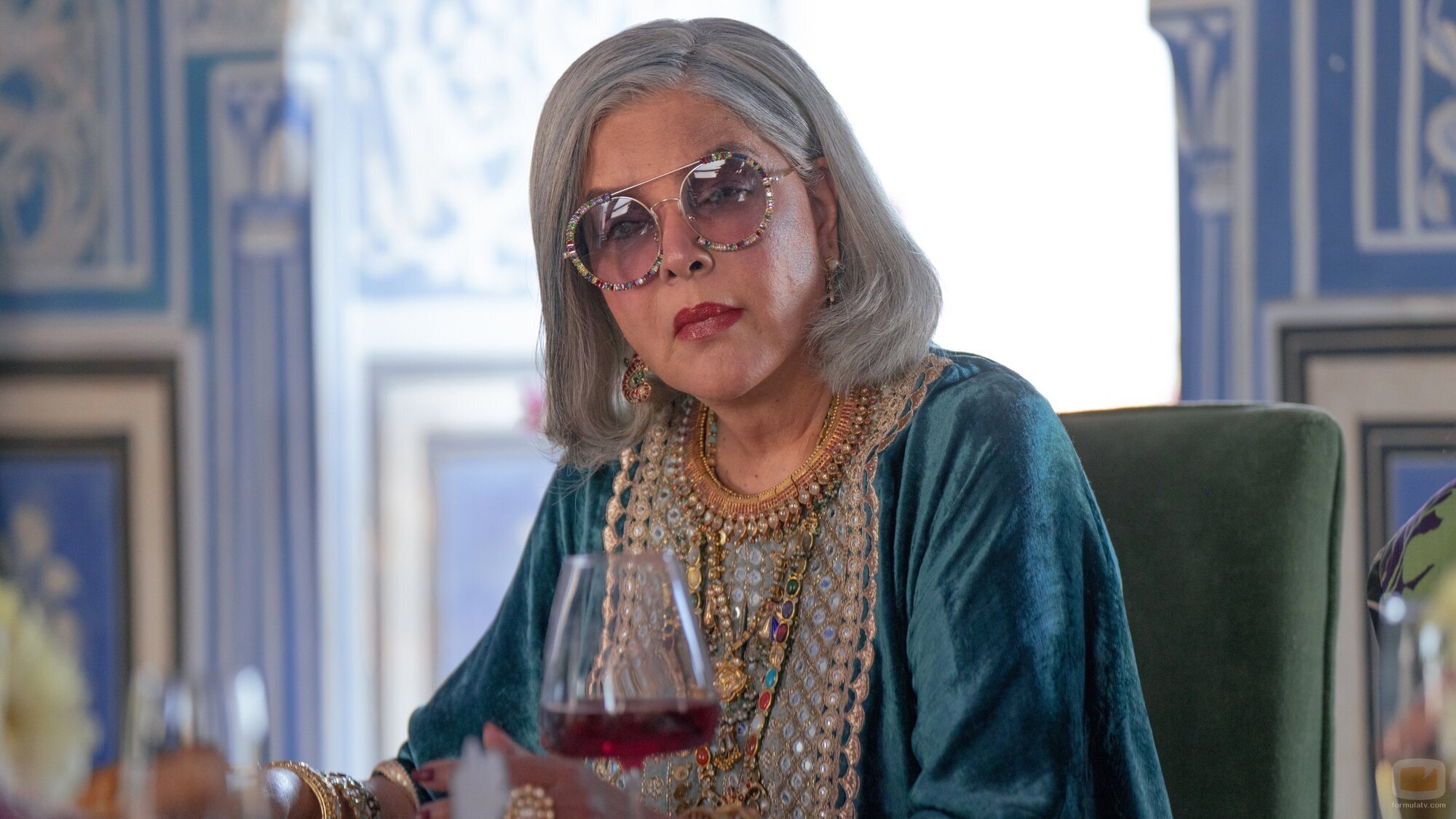 Zeenat Aman en 'Confusión real' de 'La realeza'