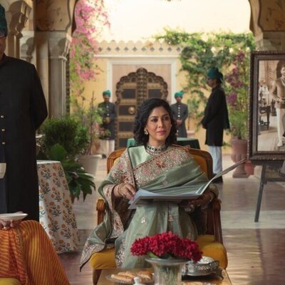 Sakshi Tanwar en 1x02 'Una propuesta divina' de 'La realeza'