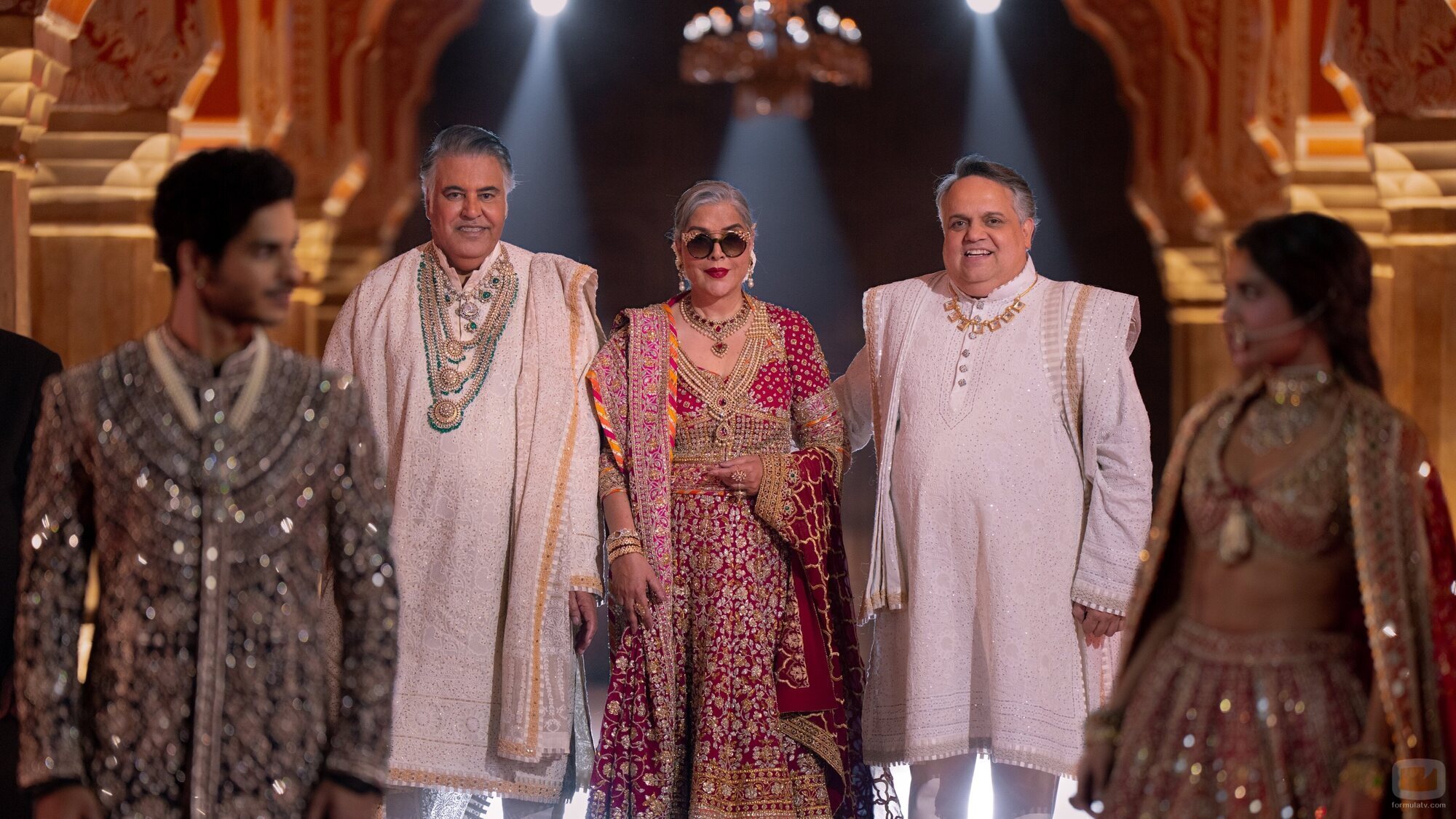 Zeenat Aman en la temporada 1 y el capítulo 08 de 'La realeza'