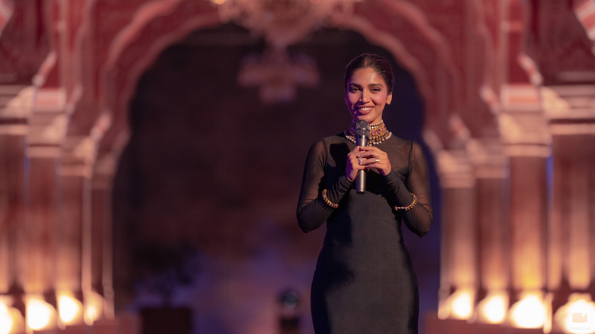 Bhumi Pednekar en '¡Luces, cámara, y a pujar!' de 'La realeza'