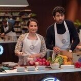 Vihaan Samat en Capítulo 7 titulado 'El marajá enamorado' de 'La realeza'