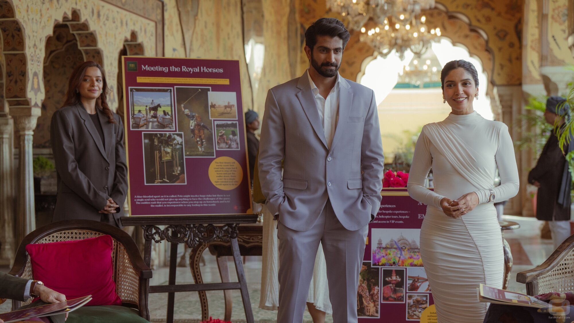 'Una propuesta divina' de 'The Royals'