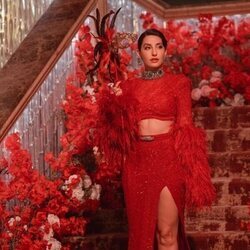 Capítulo 4 titulado 'Un baile inolvidable' de 'La realeza'