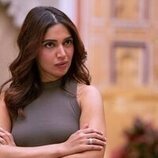 Bhumi Pednekar en 1x08 '¡Luces, cámara, y a pujar!' de 'La realeza'