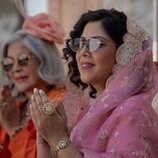 Sakshi Tanwar en 1x03 titulado 'Un swing y una señorita' de 'La realeza'