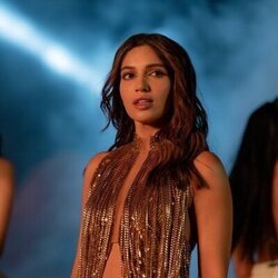 Bhumi Pednekar en 1x05 titulado 'Factor ex' de 'La realeza'