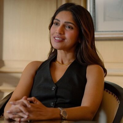 Bhumi Pednekar en el 1x08 de 'The Royals'