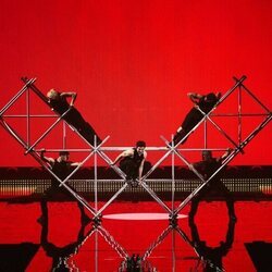 Theo Evan (Chipre) actúa en la Semifinal 1 de Eurovisión 2025