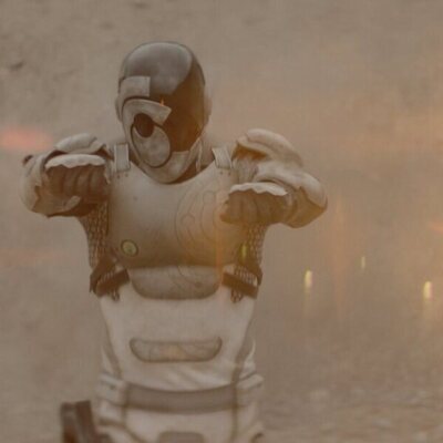 Alexander Skarsgard en la temporada 1 y el capítulo 01 de 'Matabot'