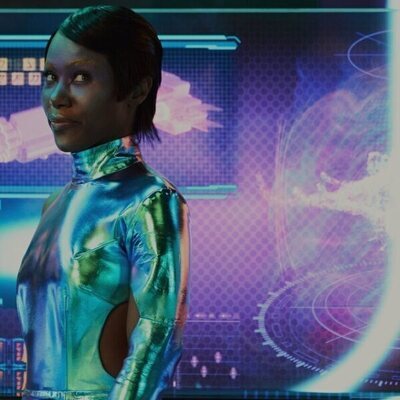 DeWanda Wise en el 1x01 de 'Matabot'