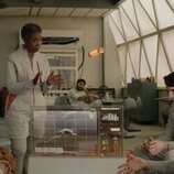 Imagen de Noma Dumezweni en 1x01 titulado 'FreeCommerce' de 'Matabot'