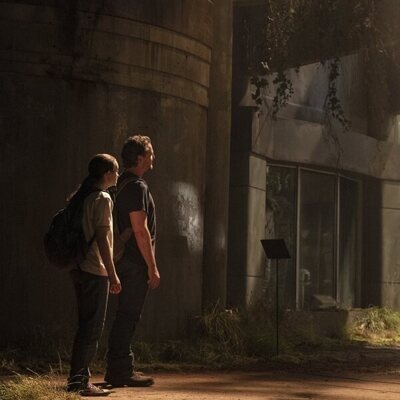Imagen de Pedro Pascal y Bella Ramsey en la temporada 2 y el capítulo 06 de 'The Last of Us'