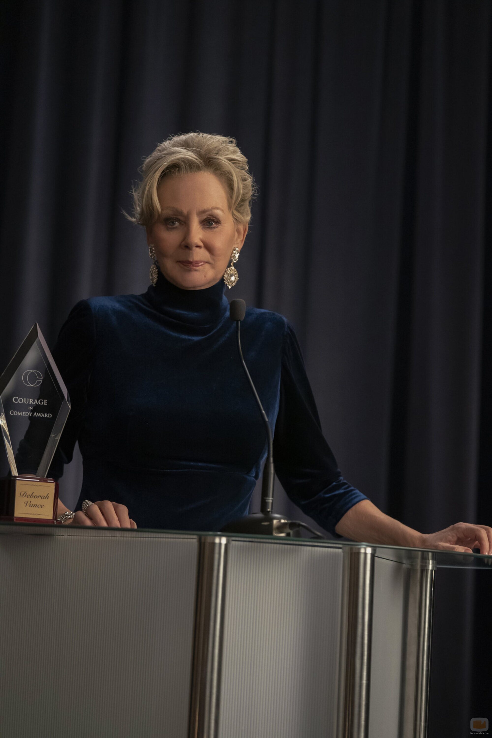 Escena de Jean Smart en la temporada 4 y el capítulo 06 de 'Hacks'