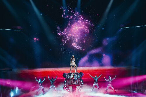 EMMY (Irlanda), en la Semifinal 2 de Eurovisión 2025