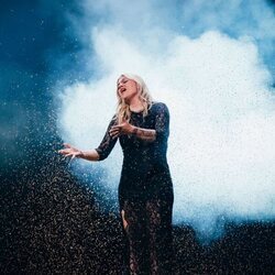 Louane (Francia), en la Semifinal 2 de Eurovisión 2025 