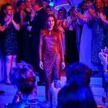 Hiba Abouk en 1x02 titulado 'La Nuit de Eva' de 'Eva & Nicole'