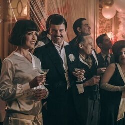 Verónica Sánchez y Jordi Coll en Capítulo 8 titulado 'Una fiesta para cambiarlo todo' de 'La Favorita 1922'