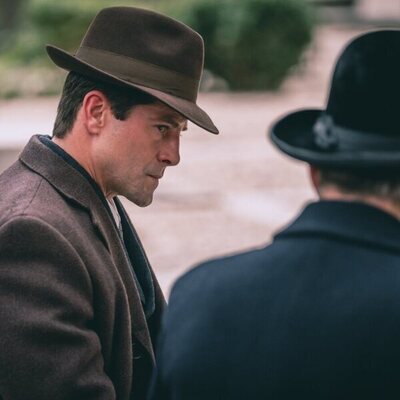 Luis Fernández 'Perla' en Capítulo 1 titulado 'Entre rejas' de 'La Favorita 1922'