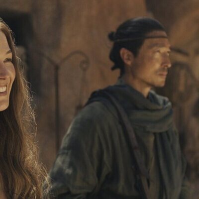 Rosamund Pike en el 3x05 de 'The Wheel of Time'