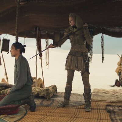 Daniel Henney en 3x08 titulado 'El que viene con el Alba' de 'La rueda del tiempo'