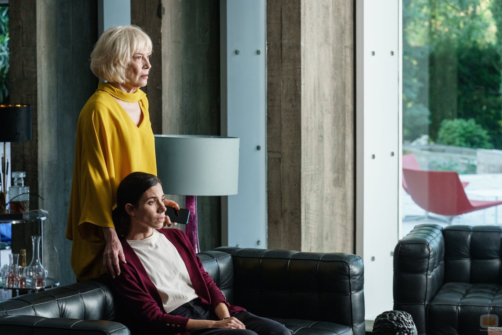 Susi Sánchez y Natalia Huarte en 'Perdonar' de 'Legado'