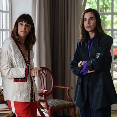 Belén Cuesta y Natalia Huarte en Capítulo 7 titulado 'Luchar' de 'Legado'