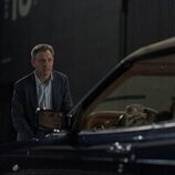 Tony Goldwyn en Capítulo 9 titulado 'Un efecto dominó' de 'Hacks'