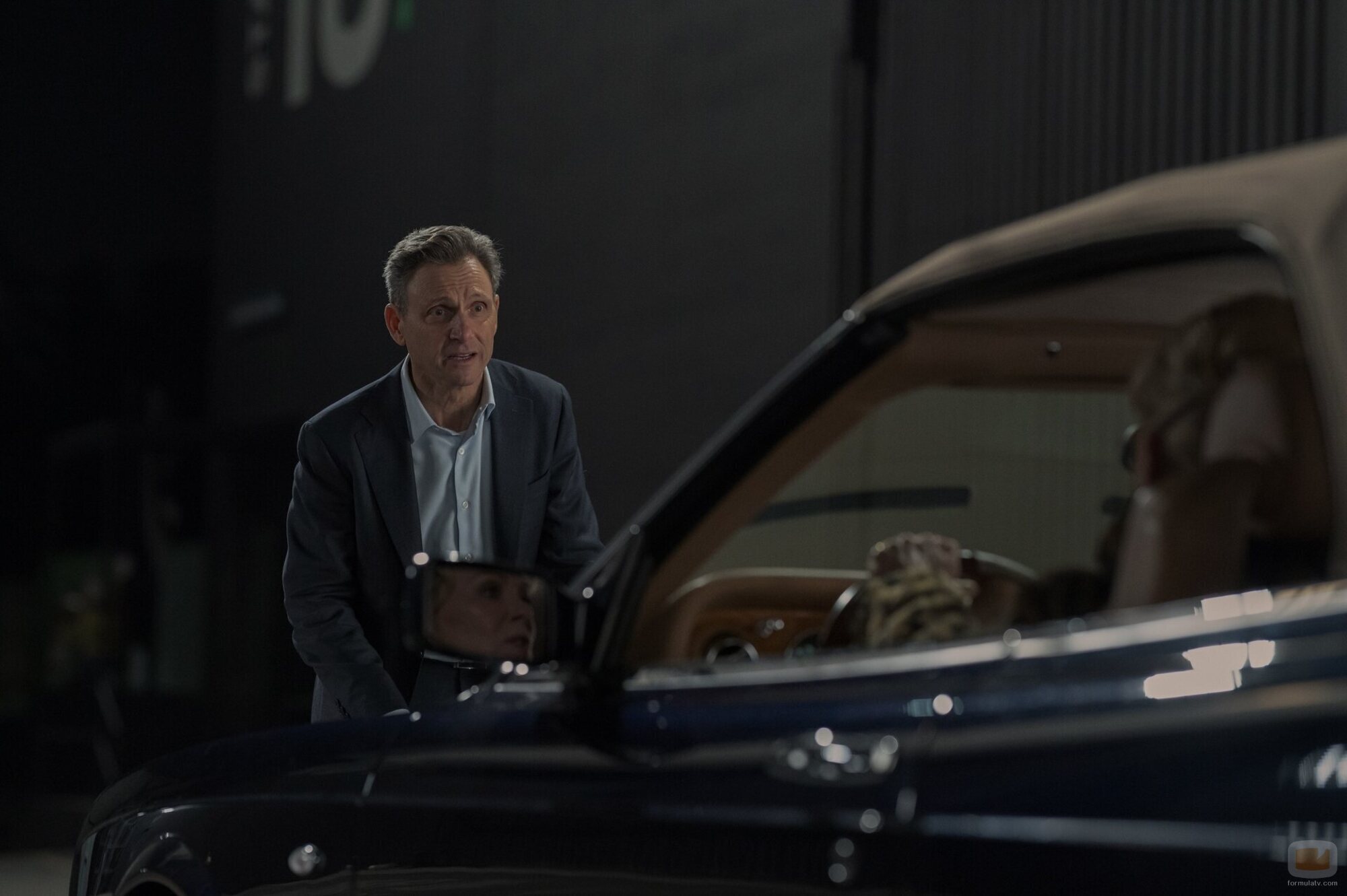 Tony Goldwyn en Capítulo 9 titulado 'Un efecto dominó' de 'Hacks'