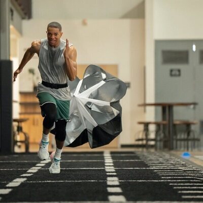 Xavier Mills en el 1x03 de 'Forever'