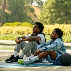 Imagen de Michael Cooper Jr. en 'Otra vez' de 'Forever'