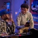 Michael Cooper Jr. en Capítulo 6 titulado 'La luna de miel' de 'Por siempre'