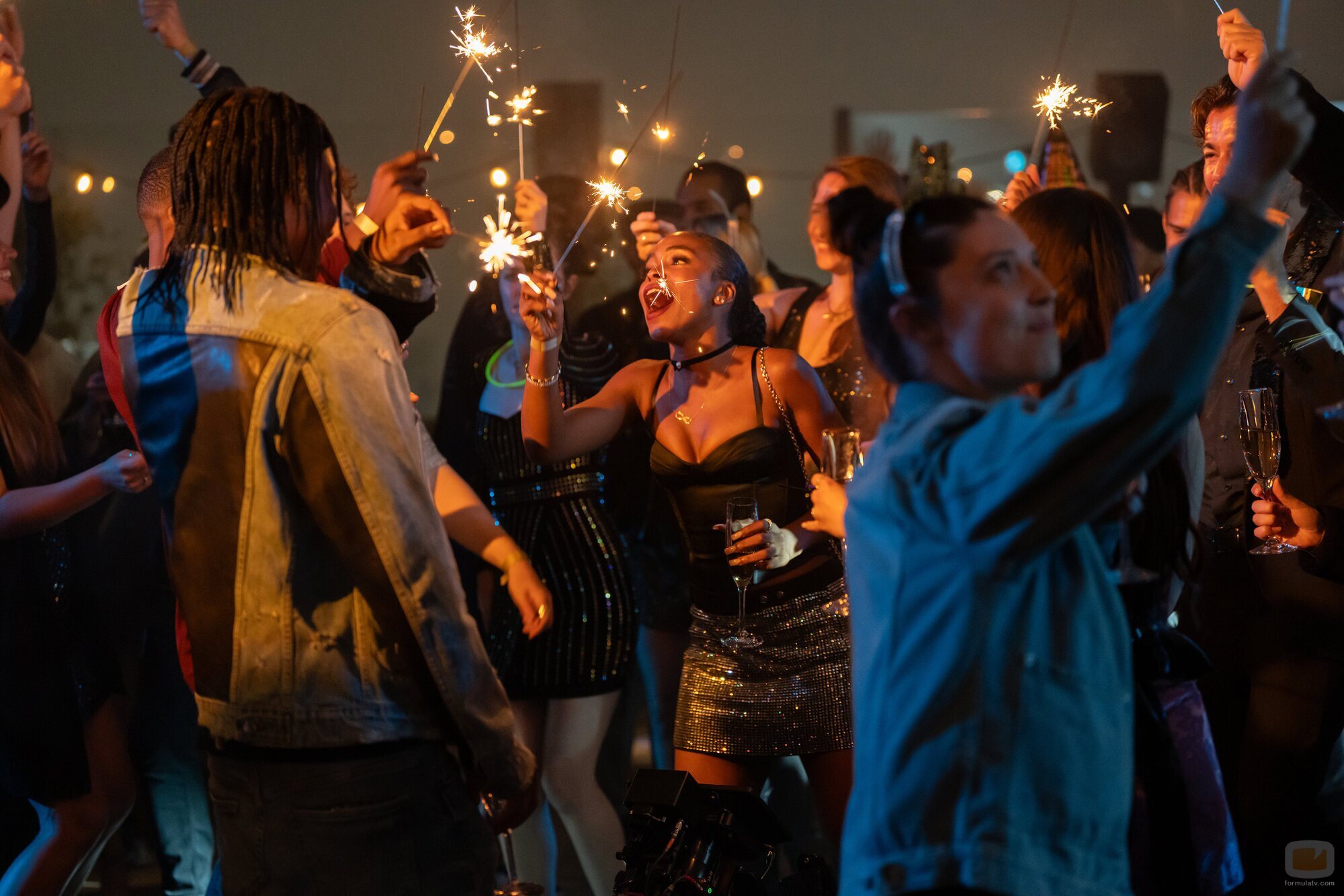 Lovie Simone y Niles Fitch en 'Por siempre…' de 'Forever'