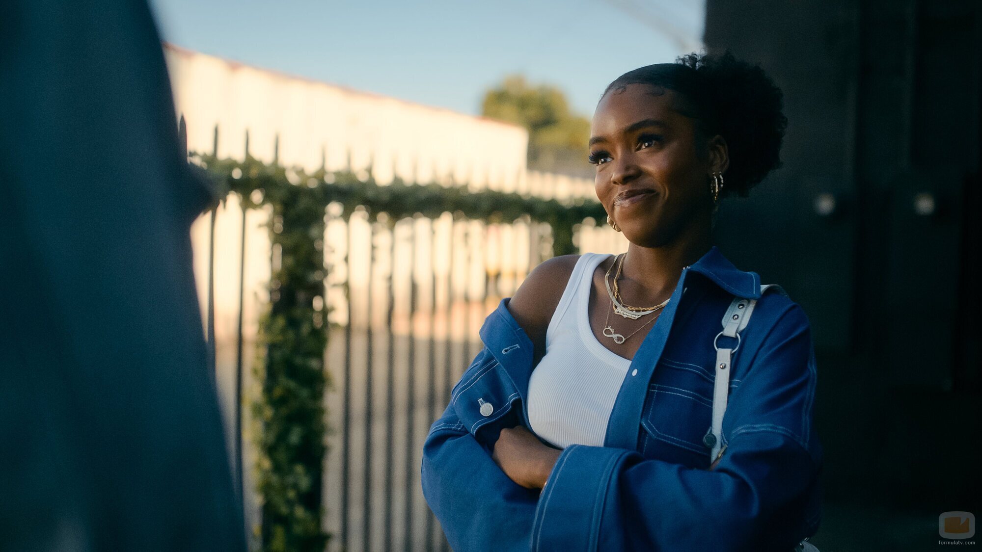 Foto de Lovie Simone en la temporada 1 y el capítulo 08 de 'Por siempre'