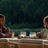 Escena de Lovie Simone y Michael Cooper Jr. en 'Por siempre…' de 'Forever'