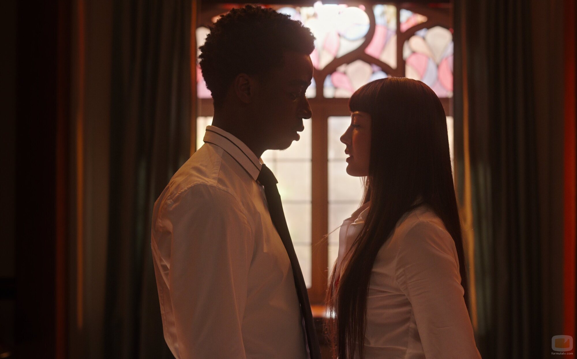 Miku Martineau y Ayo Solanke en 'El recital' de 'Bet'