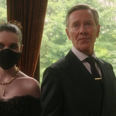 Peter Outerbridge y Anwen O'Driscoll en 'Encuentro con los padres' de 'Bet'