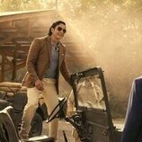 Gabriel Luna y Arnold Schwarzenegger en 'De tal padre tal hija' de 'Fubar'