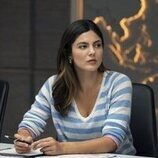 Monica Barbaro en 1x03 titulado 'El señuelo' de 'Fubar'