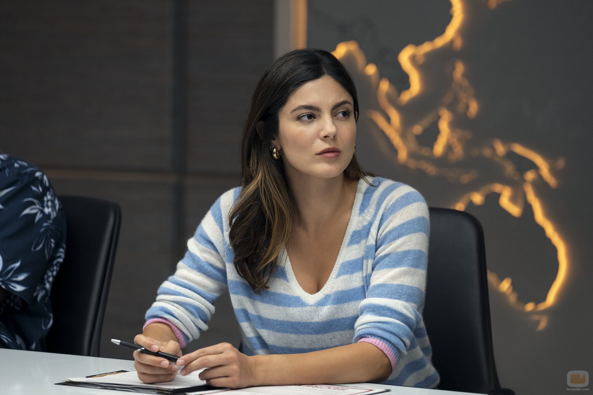 Monica Barbaro en 1x03 titulado 'El señuelo' de 'Fubar'