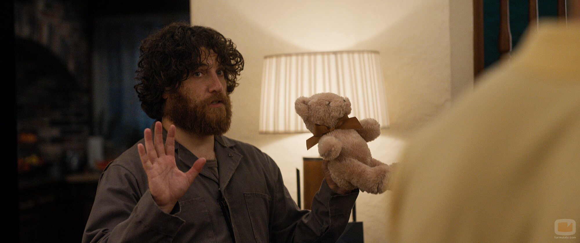 Adam Pally en 1x05 titulado 'Misión médula ósea' de 'Fubar'