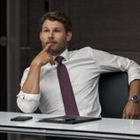 Travis Van Winkle en 'Oro líquido' de 'Fubar'