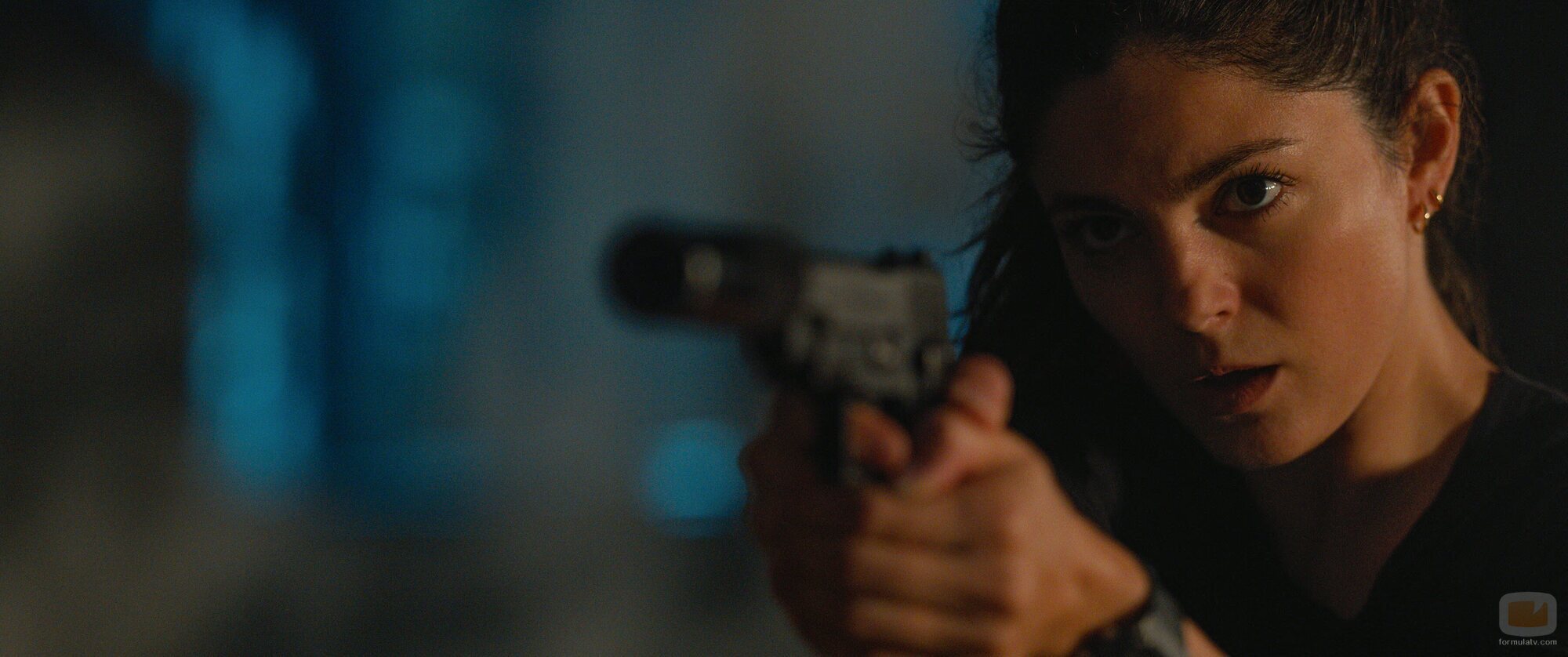 Monica Barbaro en 1x07 titulado 'Oro líquido' de 'Fubar'